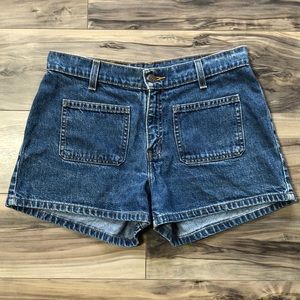 LEVIS VINTAGE (90S) HIGH WAISTED SHORTS